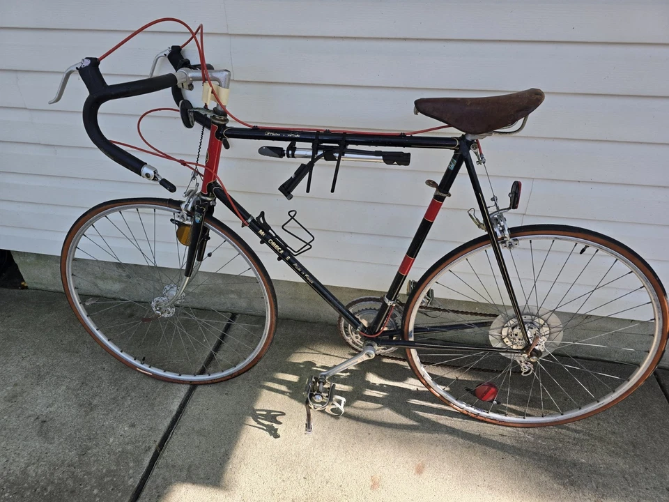 Bicicleta de carreras de carretera francesa Motobecane Grand Jubile de colección Foto 1 de 4