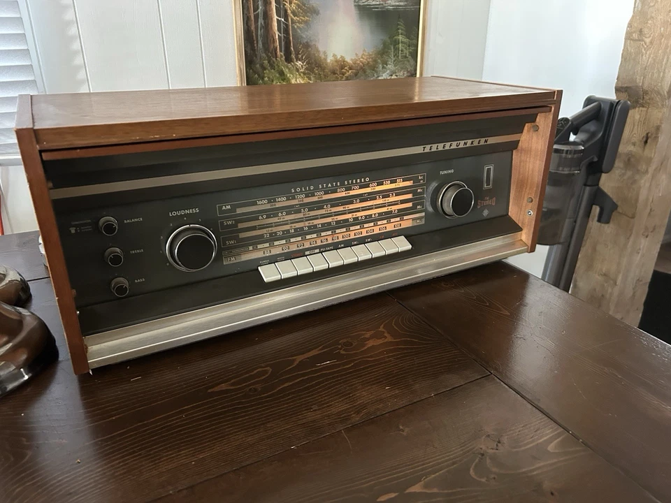 VINTAGE TELEFUNKEN OPUS Studio 5650 MX Tube Hybrid Stereo Receiver Radio - - Image 1 of 4