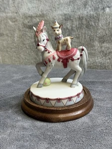 Wallace Berrie & Co Circus Royale Dog Riding Show Horse Figurine - Picture 1 of 10