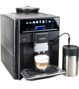 Kaffeevollautomat EQ6 plus s400 TE654509DE Doppeltassenfunktion, Keramikmahlwerk - Bild 1 von 3
