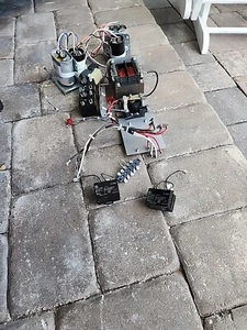 REVCO MODEL ULT1786-3-A14 LABORATORY ULTRA Transformer,capacitor,relay PARTS - Picture 1 of 16