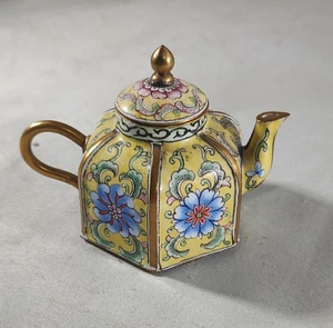 Small Copper Enameled Teapot. 1999 Good condition Kevin Chen - Picture 1 of 10
