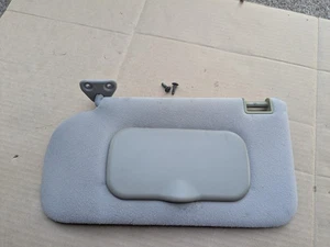 00-06 Nissan Sentra Driver Sun Visor Genuine OEM - Gray - Picture 1 of 4