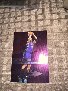 1999-00 Fleer Force Vince Carter #15 Raptors Attack Force - Foto 1 di 3