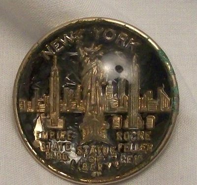 Bolo Tie Slide MCM Round Glass Souvenir New York Empire Bldg Liberty Statue - Image 1 of 3