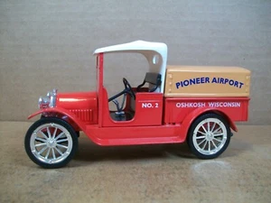 Liberty Classics ~ 1916 Studebaker Truck "Pioneer Airport" ~ Die-Cast Bank w/Key - Picture 1 of 9