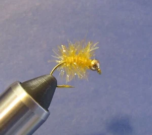 Hot Yellow Estaz Ei Steelhead, Lachs, Forelle Fliegenfischen Perlenkopf #8 Haken - Bild 1 von 1