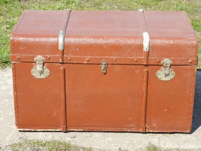 Mit Messingrollen Übersee Reise Wäsche Deckel Truhe Koffer alt antik Sofa Tisch - Bild 1 von 4