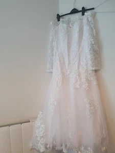 StunningSize Medium Mermaid Wedding Dress by Stacees Bridal Collection New Tags - Picture 1 of 5
