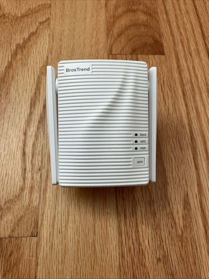 BrosTrend AC1200 WiFi to Ethernet Adapter, 1200Mbps Dual Band Universal - Image 1 of 1