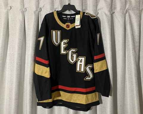 Vegas Golden Knights #71 Reverse Retro 2.0 Adidas Authentic Hockey Jersey 52 NWT Cover