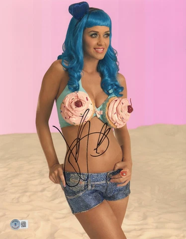SEXY KATY PERRY SIGNED 11X14 PHOTO AUTHENTIC AUTOGRAPH BECKETT BAS Cover