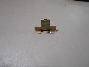 93-97 Dodge Intrepid Interior Superior Centro Pilar Clip de Montaje - Imagen 1 de 3