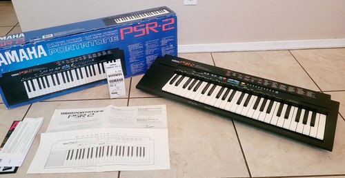 Yamaha PSR-E303 Electronic Keyboard 61-Key w/Power Cord, Music