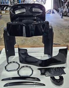Instrument Housing LOT 2015-2024 Road Glide - DENIM BLACK - TAKEN OFF 2018 FLTRX - Picture 1 of 21