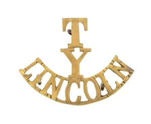 Título de hombro T Yeomanry Lincoln metal latón - Imagen 1 de 1