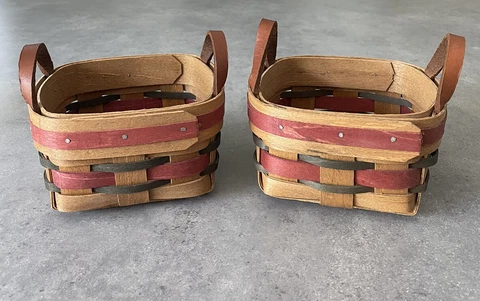 Workshops Of Gerald E. Henn Lot Of 2 Baskets 4-1/2 In. Square Leather Handles Cover