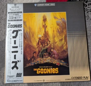 The Goonies Laserdisc Japan 10JL-11474 Comedy Richard Donner Corey Feldman - Picture 1 of 5