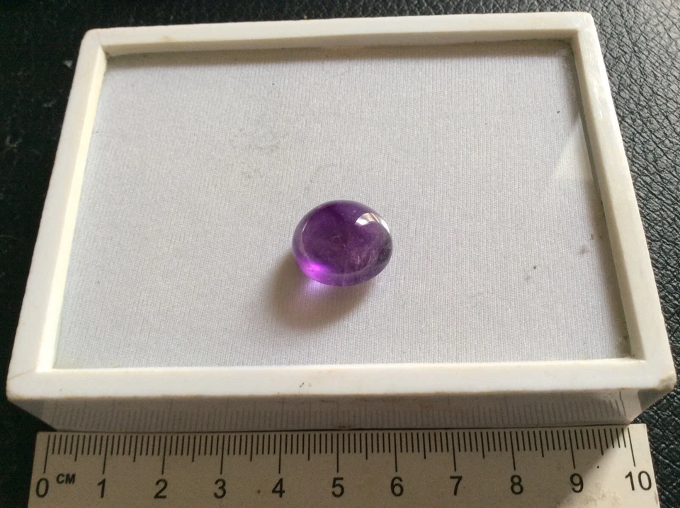  AMETISTA BRASILIANA CABOCHON  NATURALE   16 ,6 CARATI - Immagine 1 di 1