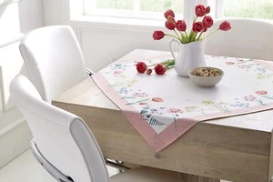 Tischdecke Mitteldecke BLUMENWIESE 80x80 cm Eyecatcher in Frühling Sommer Neu - Bild 1 von 4