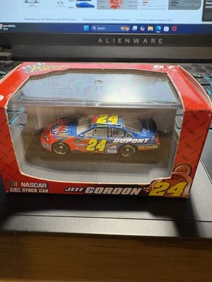 WINNERS CIRCLE 1:87 DIECAST RACE CAR DUPONT #24 - Image 1 of 3