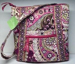 Vera Bradley Very Berry Paisley Hipster NWT - Picture 1 of 17