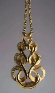 Vintage Trifari Woven Bold Serpentine Statement 24” Gold Tone Necklace - Picture 1 of 7