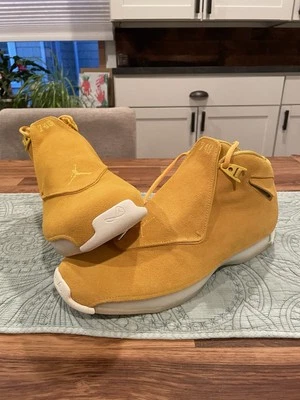 Talla 14 - Jordan 18 Retro Amarillo Ocre Gamuza 2018 - AA2494-701 Foto 1 de 4