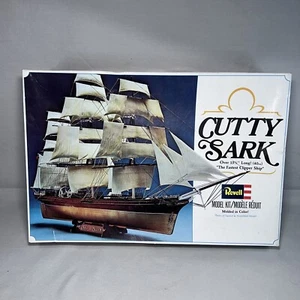 1974 Revell CUTTY SARK Ship with Sails Plastic Model Kit - Picture 1 of 12