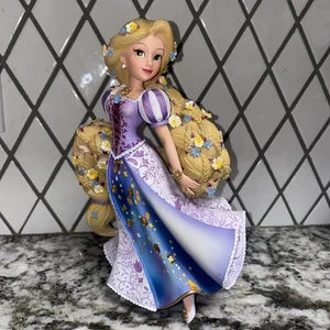 Figurina Enesco Disney Vetrina Raperonzolo Couture De Force Principessa Resina Leggi - Foto 1 di 10