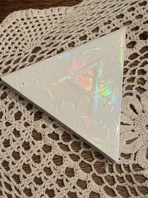 Kat von D Alchemist Holographic Palette No Box - Image 1 of 3