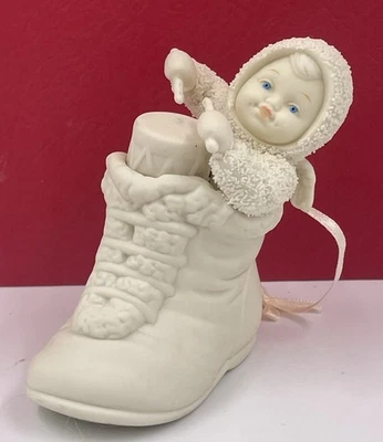 Dept 56 Snowbabies "Five Six a Drum with Sticks" adorno de Navidad lindo bebé Foto 1 de 4