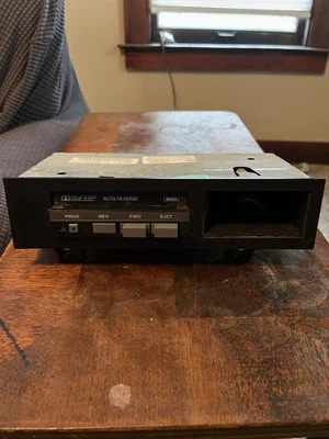 Reproductor de cassette camión Silverado 88-94 OBS Chevy GMC 1500 2500 3500 P/N 16156555 Foto 1 de 4