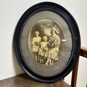 Antiker ovaler Bilderrahmen mit Original Sepia Foto - Bild 1 von 12