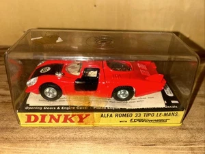 Dinky Toys GB N° 210 Alfa Romeo 33 Tipo Le Mans Mai Giocato In Scatola 1/43 - Foto 1 di 6