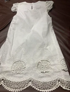 Vintage ML Kids-Size 4T-White Cap Sleeves Embroidered Dress-So Pretty - Picture 1 of 5