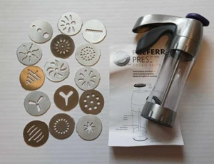 Wilton Cookie Press Preferred 2016 with 15 Discs - Picture 1 of 6