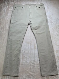 Pantalones de mezclilla Levis 513 caqui para hombre talla 38x30 calce regular recto - Imagen 1 de 10