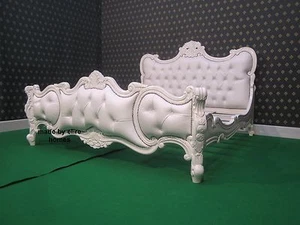 USA King Size 76"x80"  White chesterfield Baroque Chatelet® mahognay carved Bed - Picture 1 of 5