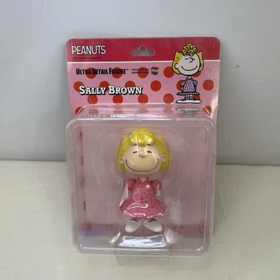 2017 Medicom Toy Peanuts Sally Brown Ultra Detail Figure - No. 378 Pink Adorable - Imagem 1 de 4