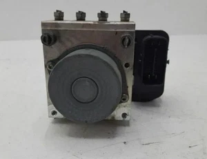 Toyota Corolla 2014 ABS conjunto de bomba de freno antibloqueo 44540-02410 original OEM - Imagen 1 de 9