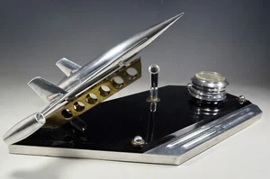 Aviation Desk Display Model Spaceship Sci-Fi Futuristic Not a Hood Ornament - Picture 1 of 11