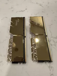 G.SKILL Trident Z Royal Gold RGB 32 GB (2x16 GB) 4400 MHz *CL17* (B-Die) DDR4 - Foto 1 di 4