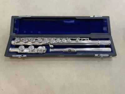 Flauto standard Muramatsu tutto argento con custodia - Immagine 1 di 4