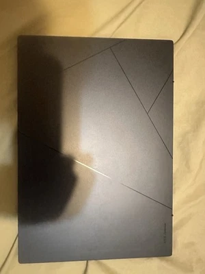 Notebook ASUS Zenbook OLED 14" (Intel Core i5-1240P, 8GB Ram, SSD de 256GB) - Azul - Imagem 1 de 4