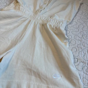 Nike Youth Size Large Cream Romper With Buttons - Picture 1 of 6