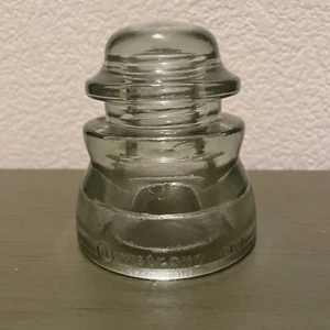 Antique Vintage Armstrong's DP1 MADE IN USA 2 68 ° Glass Insulator - Picture 1 of 4
