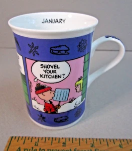 Peanuts WINTER HELPER Calendar MUG Danbury Mint JANUARY Schulz Cup Porcelain - Picture 1 of 6