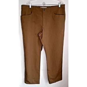 Bluffworks Khaki Tech Performance Pants Mens Size 40 x 32 Hiking Camping Sport - Picture 1 of 8