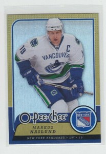 08/09 OPC New York Rangers Markus Naslund Gold card #1